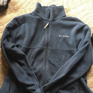 Columbia Sweatshirt